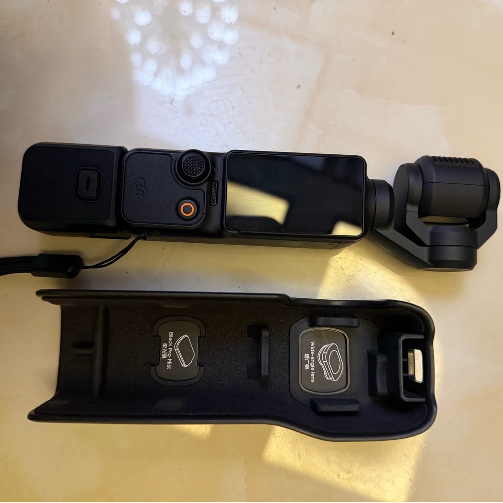 DJI Osmo Pocket in Sleek Black with Case
